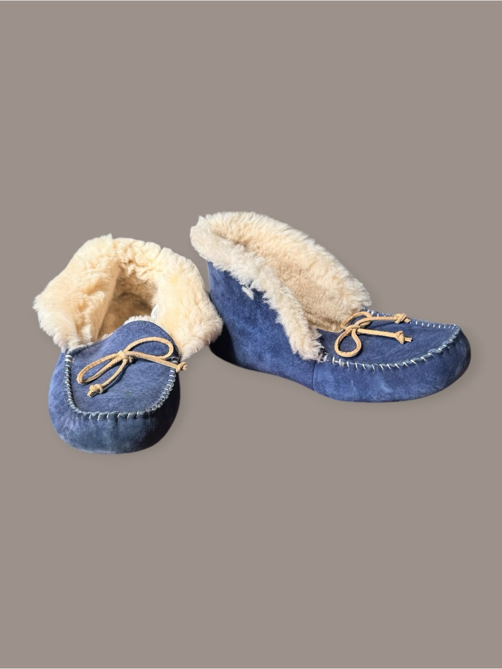 UGG Women’s Alena Slipper / Moccasin Versatile Worn Up or Down